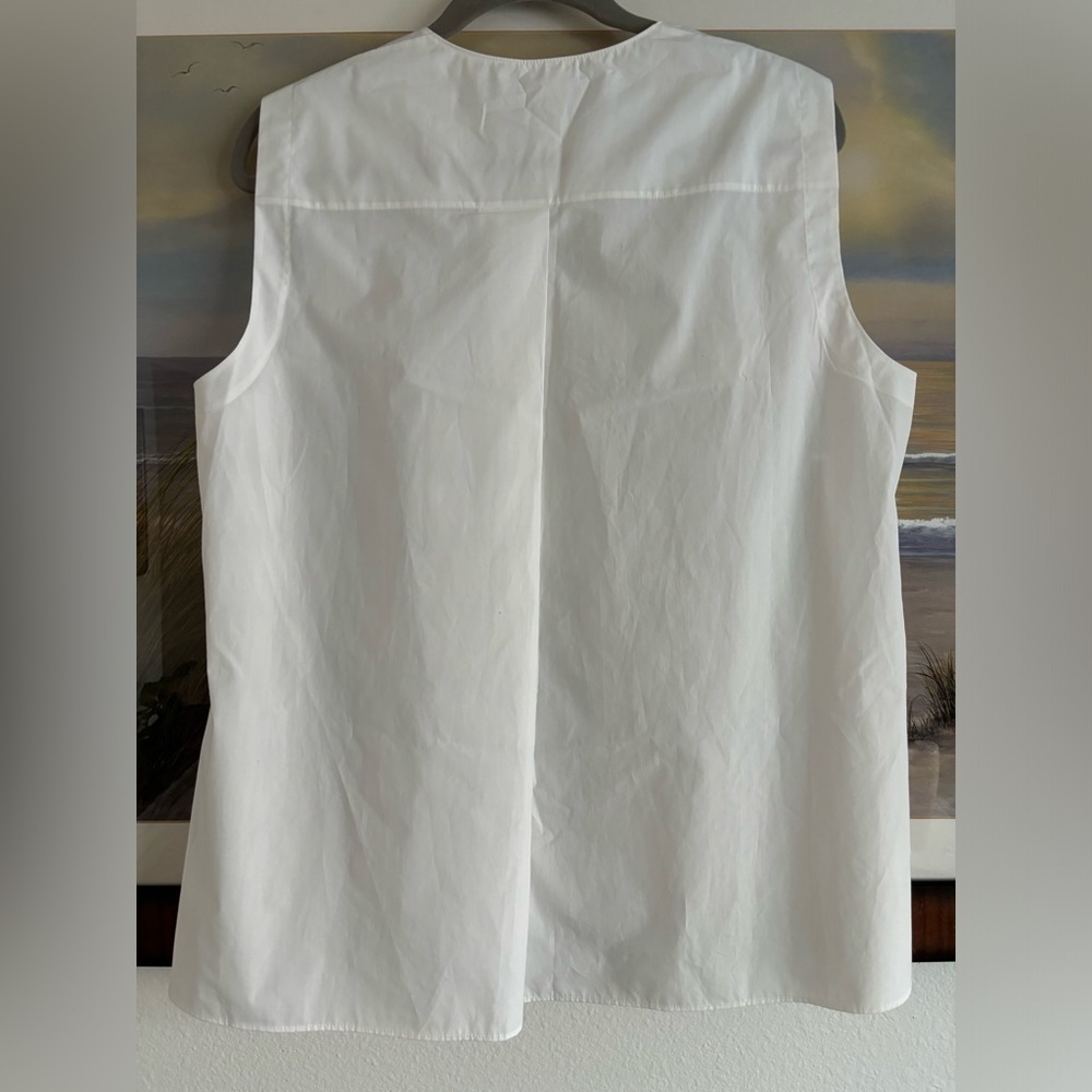 AKRIS PUNTO White Cotton Poplin Disk & Bead Applique Detail Sleeveless Top - Picture 10 of 11